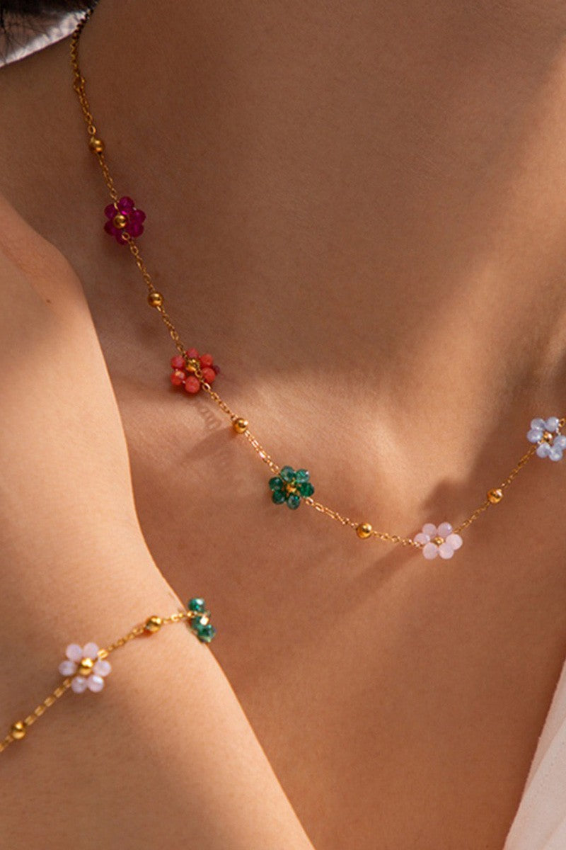 The Chain Of Daisies Necklace
