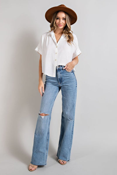 The Closet Staple White Short Sleeve Button Front Shirt