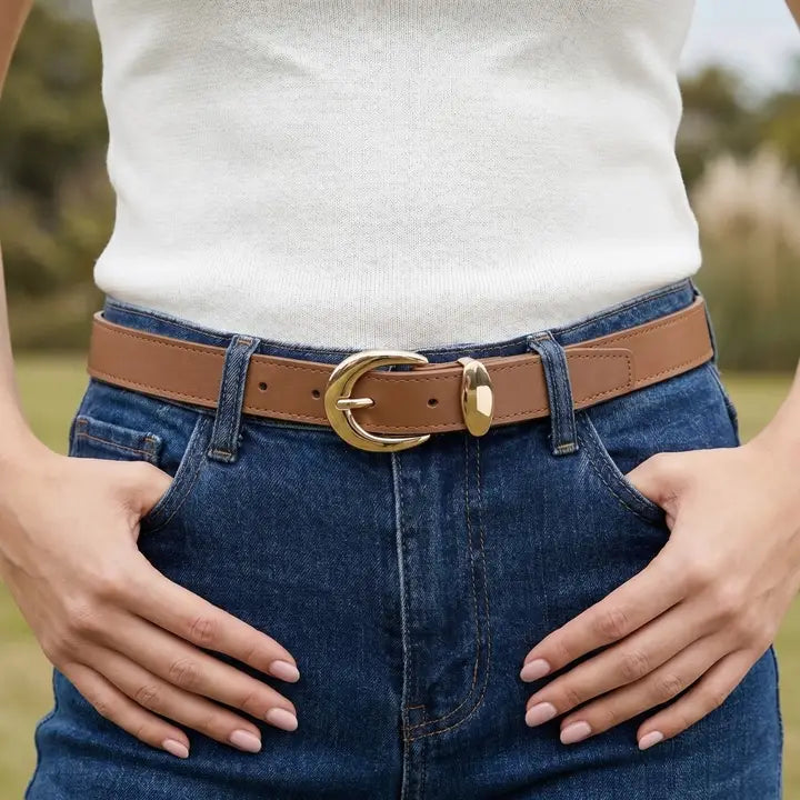 The Callie Crescent Buckle Leather Belt
