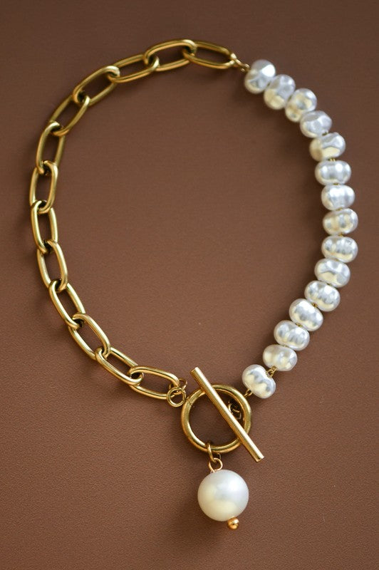 The 18K Gold Plated Chain Link Pearl Bracelet