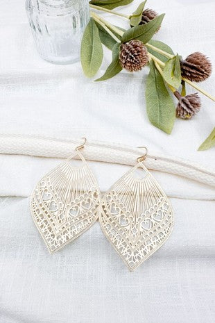 The Delicate Filigree Dangling Earrings