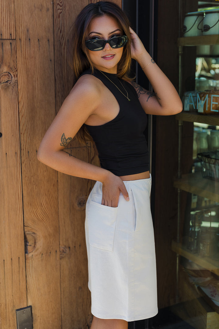 The Arden Off White Canvas Waistband Free Shorts