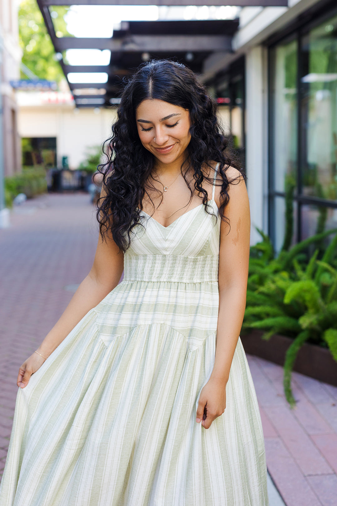 The Collecting Seashells Sleeveless Midi Dress