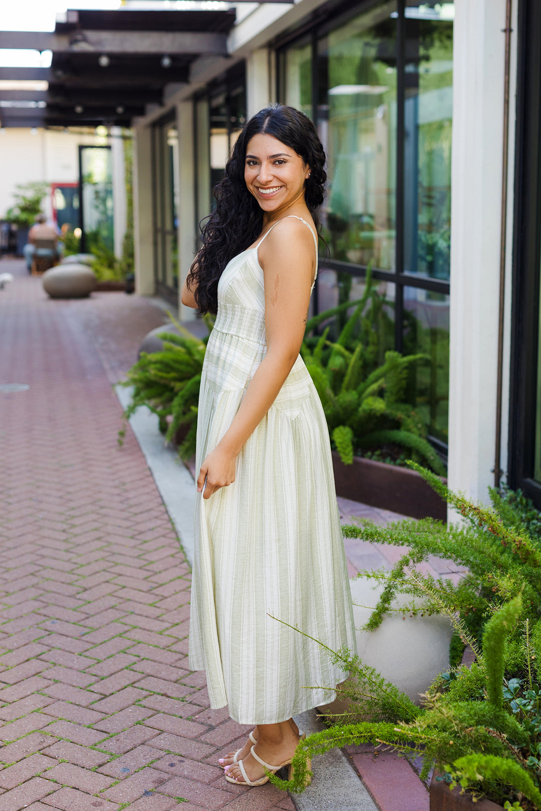 The Collecting Seashells Sleeveless Midi Dress