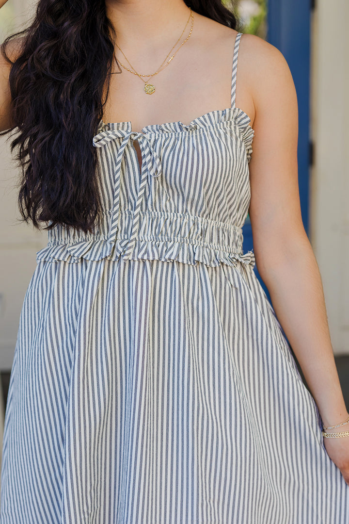 The Seaside Market Midi Dress