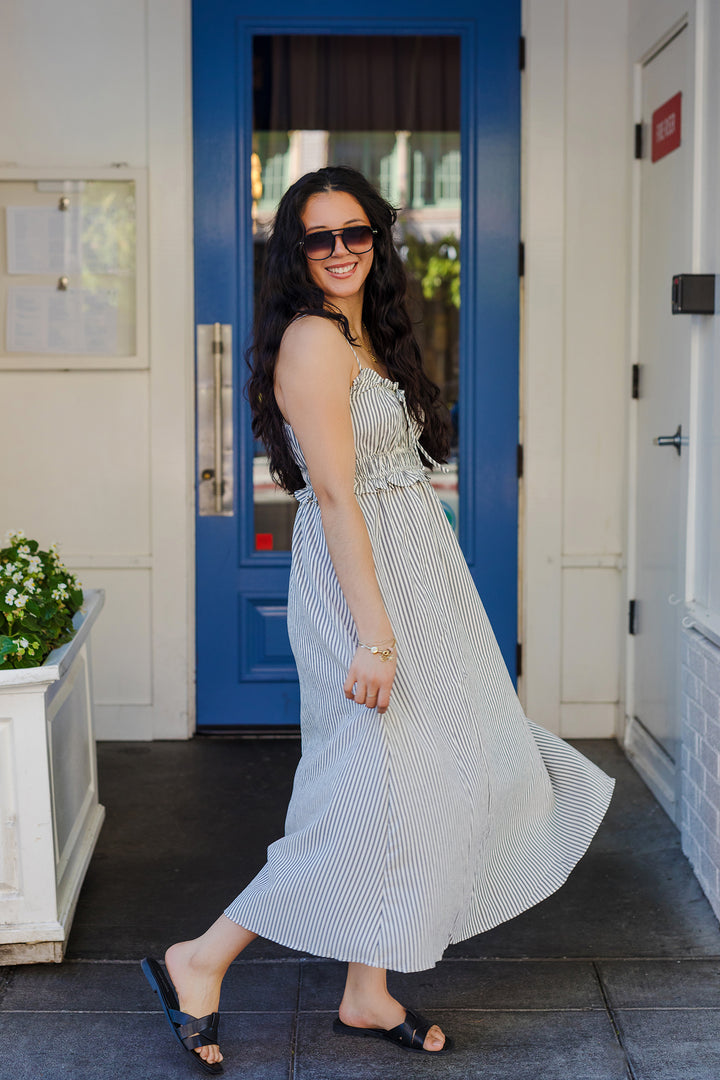 The Seaside Market Midi Dress