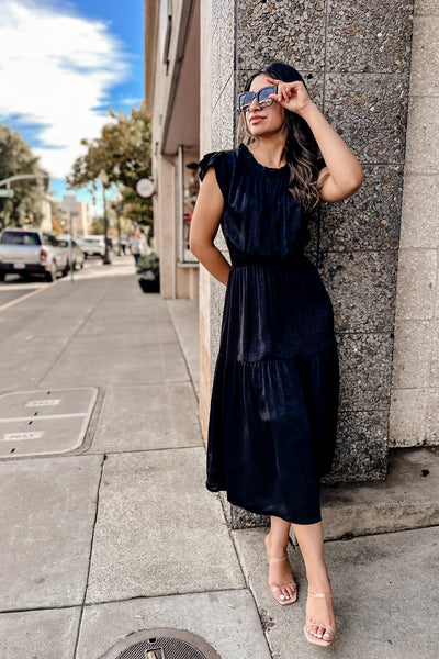 The Cast in Stone Black Printed Midi Dress