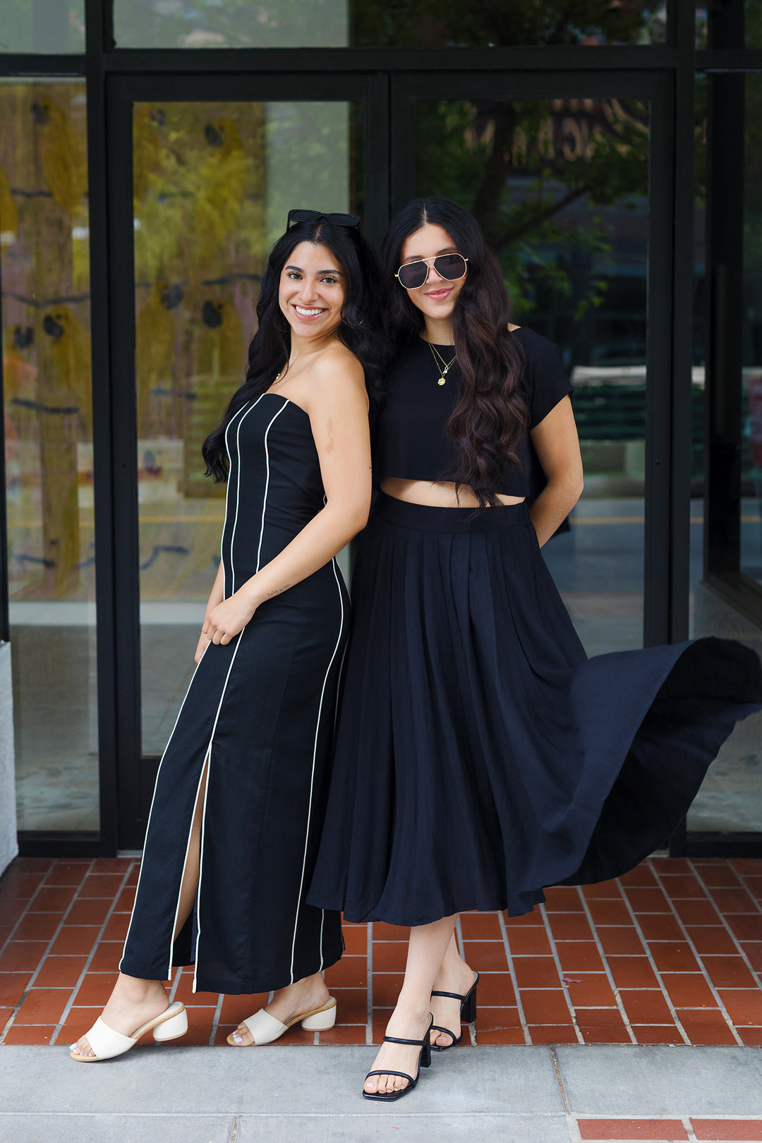 The Piping Hot Strapless Linen Midi Dress