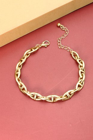 The Unique Gold Linked Bracelet