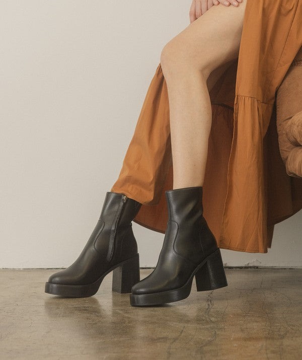 The Alexandra Black Platform Boots