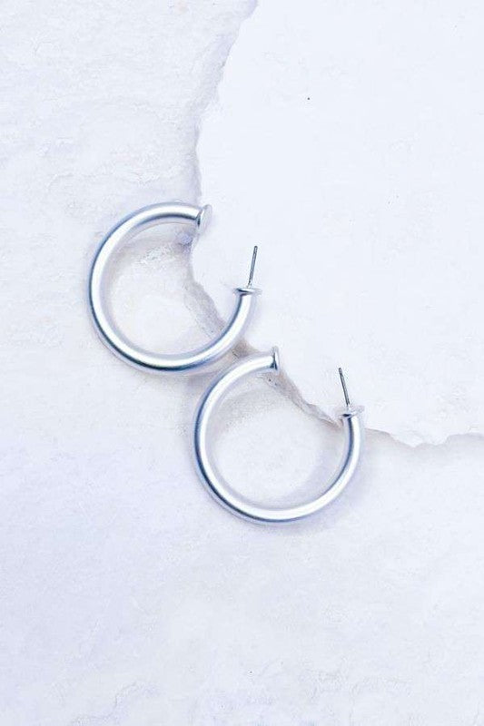 Matte C-Hoop Tube Earrings